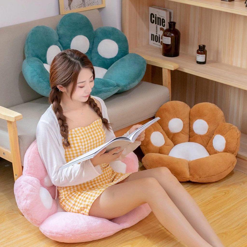 Coussin patte mimi