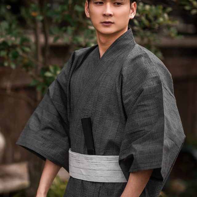 Kimono Yoshio